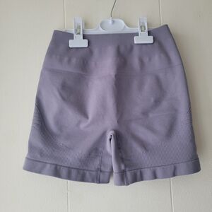 Women's EVLV Seamless Shorts